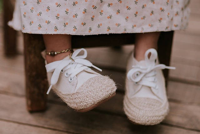 que edad deben usar zapatos los bebes
