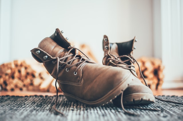 Las mejores botas de trekking para mujer: imprescindibles para pasear por  la montaña